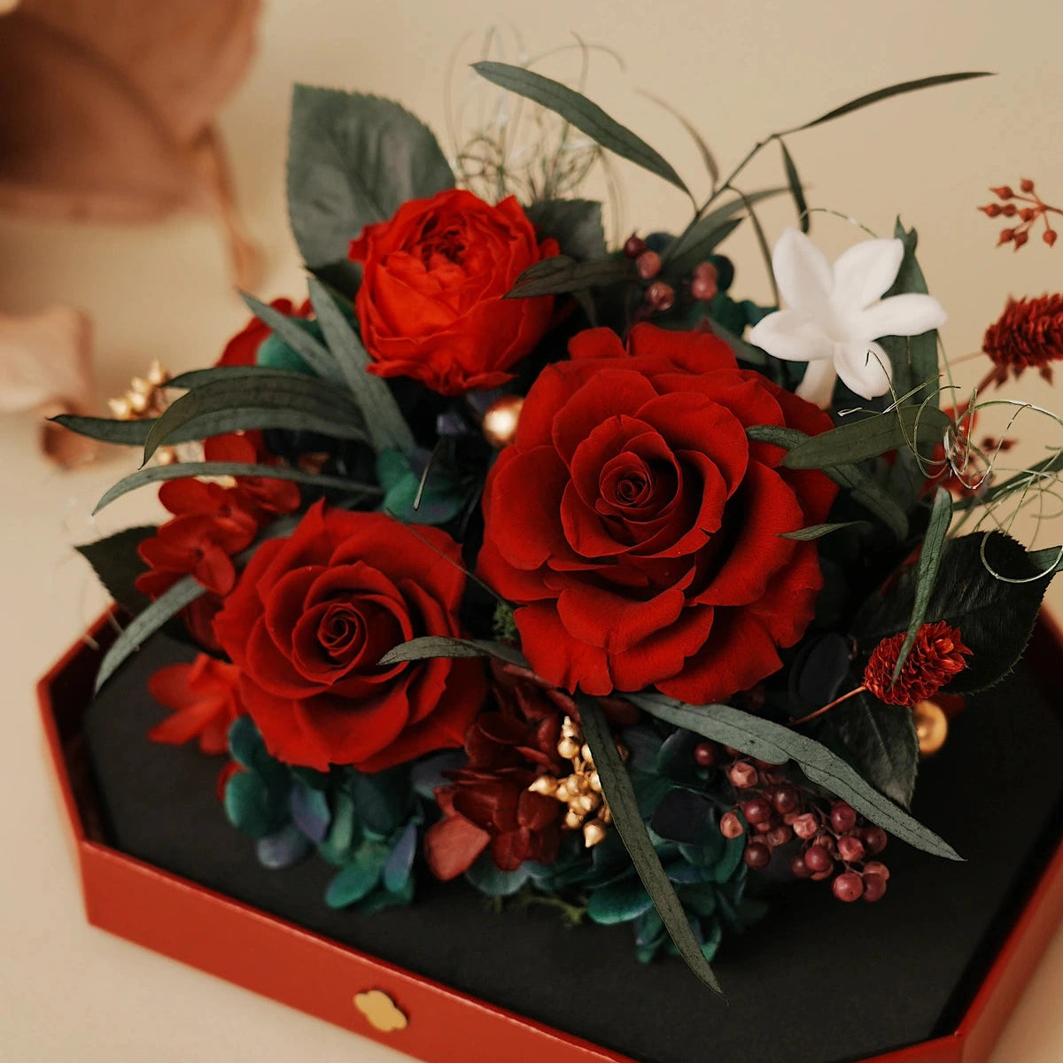 short red octagonal flower box: product detail or setting