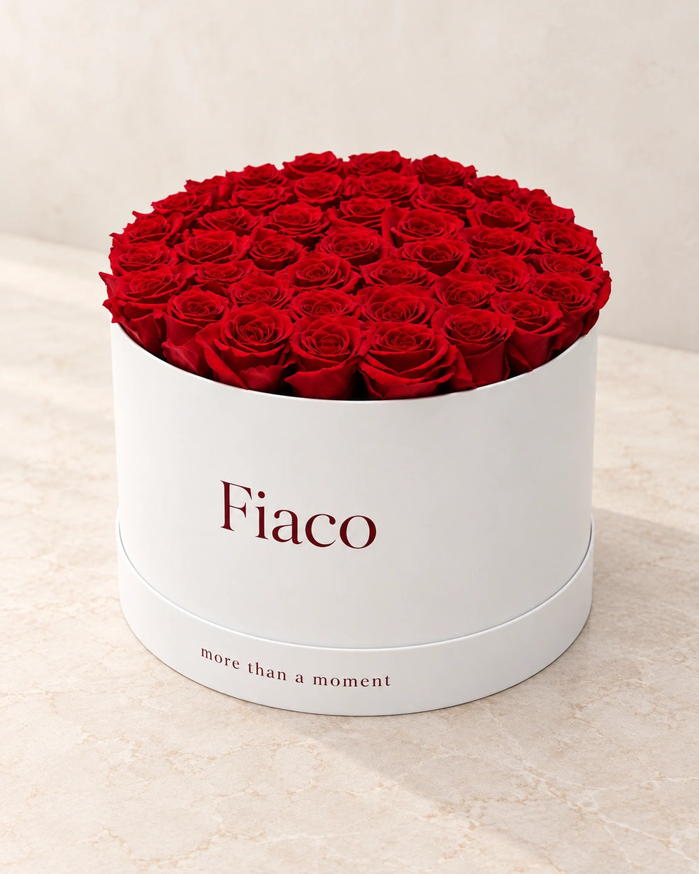 Fiaco Embrace Rose Cylinder from a three-quarter angle