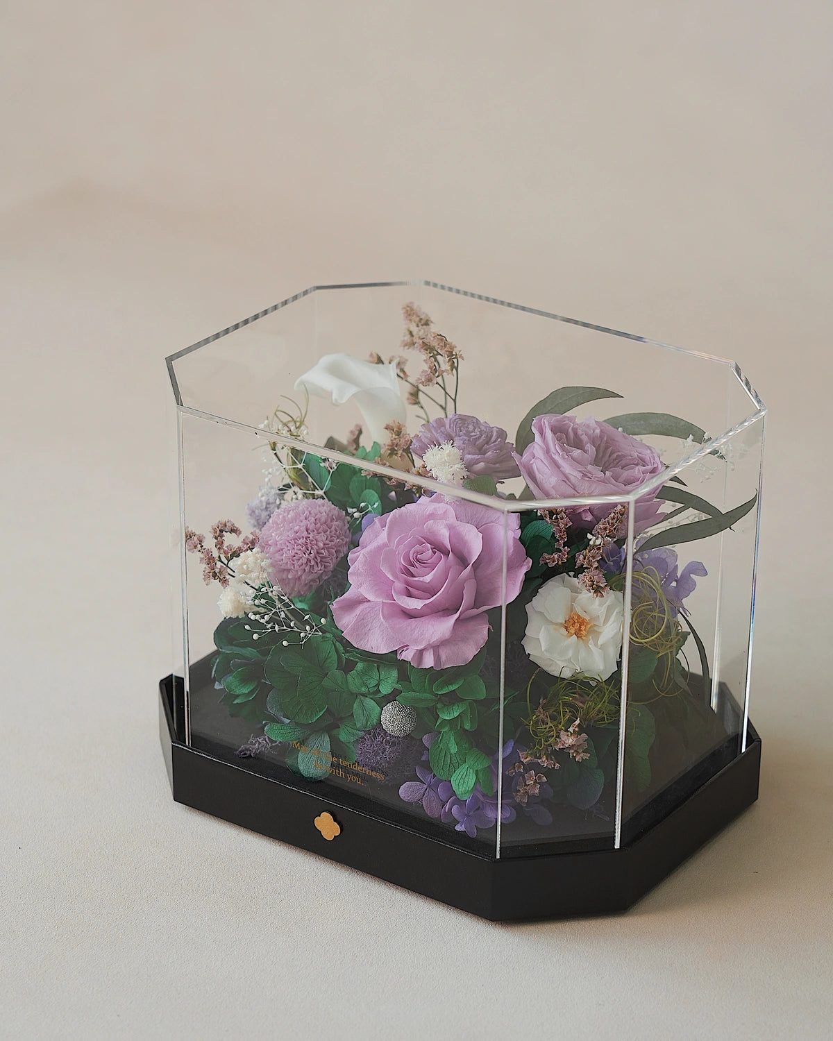 short purple octagonal flower box: product detail or setting